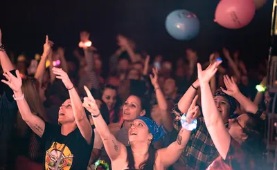 Fool House: The Ultimate 90s Dance Party