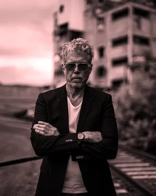 Gary Louris