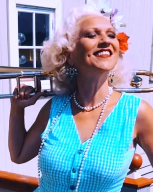 Gunhild Carling