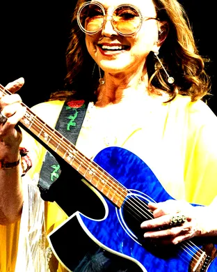Pam Tillis