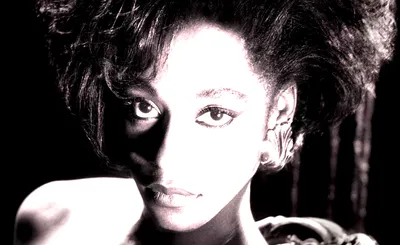 Regina Belle
